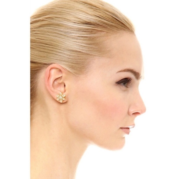 KATE SPADE • Gold Lovely Lillies Earrings - Picture 2 of 3